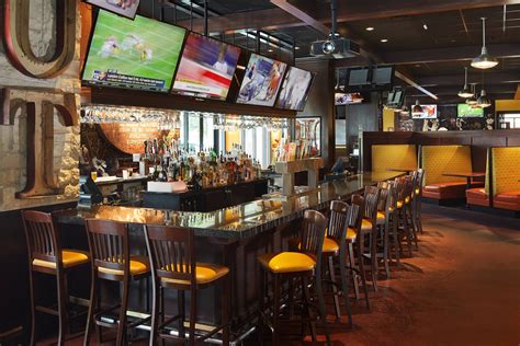 best sports bar in downtown austin